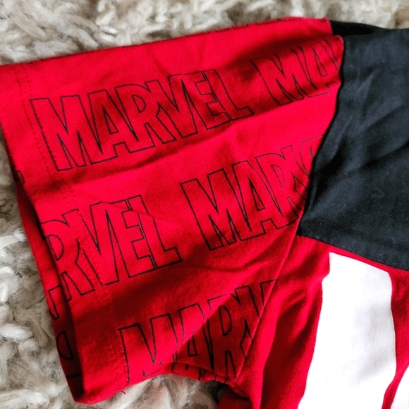 Marvel Color Block Tee - Picture 5 of 5